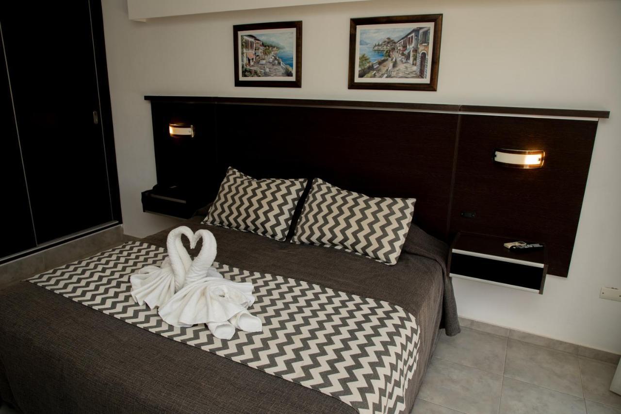 Villa La Font Apart Hotel & Spa Villa Carlos Paz Exteriör bild