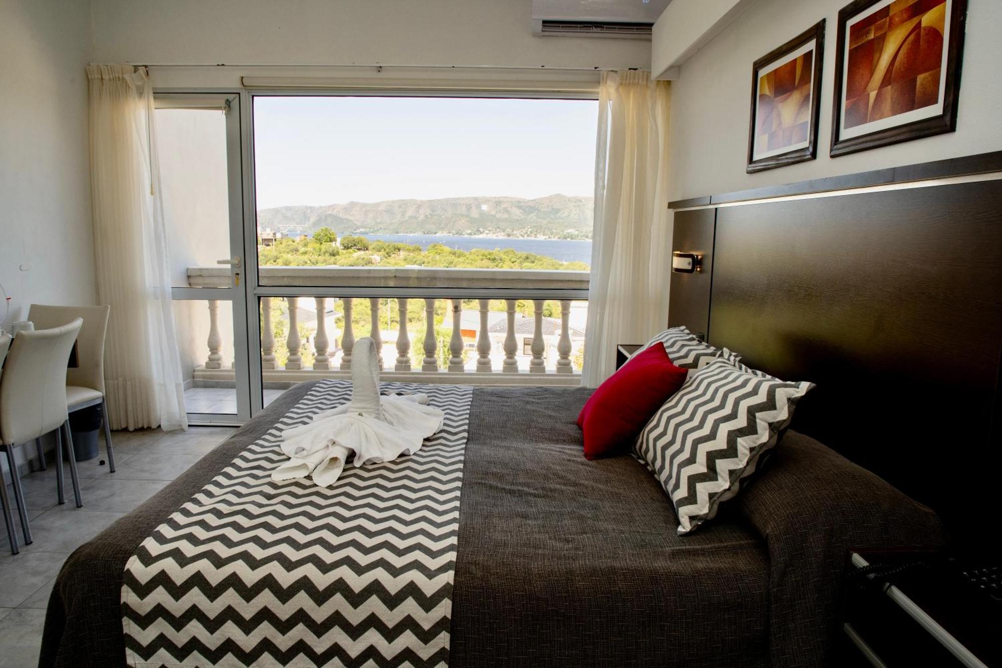 Villa La Font Apart Hotel & Spa Villa Carlos Paz Exteriör bild